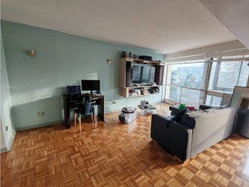 SE VENDE AMPLIO Y CENTRICO DEPTO UBICADO EN VIÑA DEL MAR vl