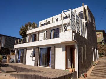 INCREIBLE CASA EN VENTA CON VISTA ESPECTACULAR