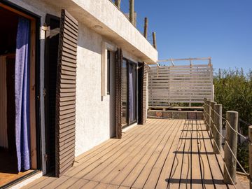 INCREIBLE CASA EN VENTA CON VISTA ESPECTACULAR