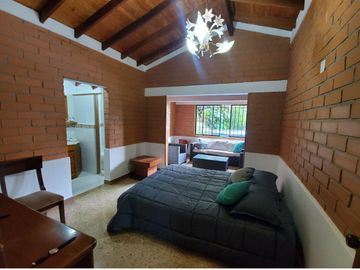 CASA FINCA INDEPENDIENTE EN LOS BALSOS EL POBLADO