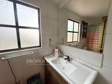 Casa en Condominio Altos del Valle | Dorm. Principal en 1er Piso, Home Office | Pedro Fontova