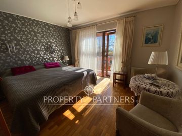 Espectacular Casa en Condominio Exclusivo en Jardín del Mar: Amplitud, Seguridad y Confort