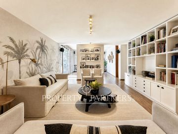 Gran casa Mediterránea en condominio Mirador de San Damián
