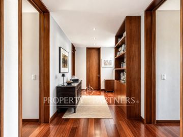 Gran casa Mediterránea en condominio Mirador de San Damián