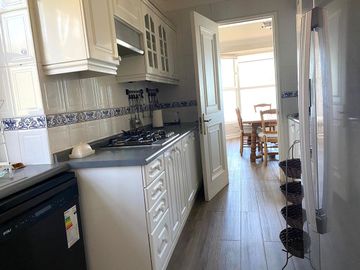 ARRIENDO POR DIA  ENERO 2027 Departamento en primera línea en exclusivo condominio