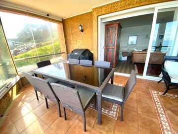 ARRIENDO POR DIA  ENERO 2027 Departamento en primera línea en exclusivo condominio