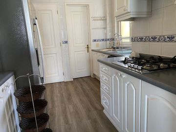 ARRIENDO POR DIA  ENERO 2027 Departamento en primera línea en exclusivo condominio