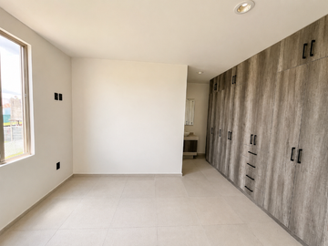 CASA NUEVA EN VENTA, CONDADO DEL VALLE, METEPEC