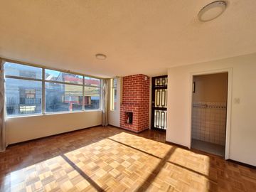 Venta casa rentera, precio oportunidad!... La Kennedy