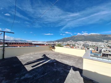 Venta casa rentera, precio oportunidad!... La Kennedy