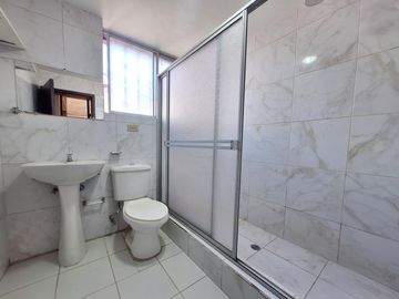 Venta casa rentera, precio oportunidad!... La Kennedy