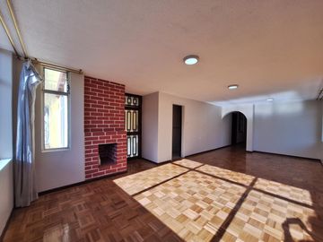 Venta casa rentera, precio oportunidad!... La Kennedy