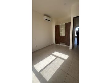 Departamento de 89 m2 en renta en Res. San Sebastián, Cancún