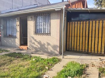 Casa en Av. México, Ideal para Comercio