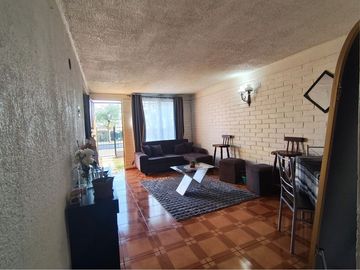Casa en Av. México, Ideal para Comercio