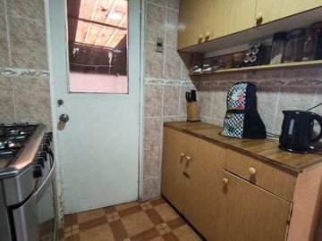Casa en Av. México, Ideal para Comercio