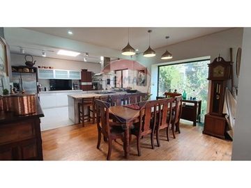 ESPECTACULAR CASA! 5 DORM,  GRAN TERRENO 1534 m2