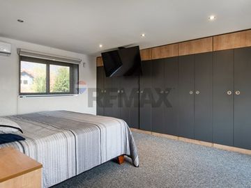 HERMOSA CASA RENOVADA EN LOS TORDOS/AV GRECIA