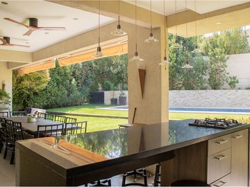 SE VENDE CASA CANQUÉN- Av. Los Rios