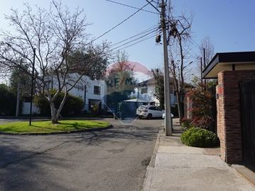 En condominio, 5D-3B, zona muy tranquila!
