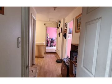 ¡Encantadora casa en venta en Buin con piscina!