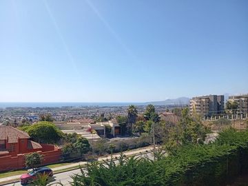 SE VENDE O ARRIENDO EXCLUSIVO DEPARTAMENTO AMOBLADO