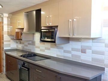 SE VENDE O ARRIENDO EXCLUSIVO DEPARTAMENTO AMOBLADO