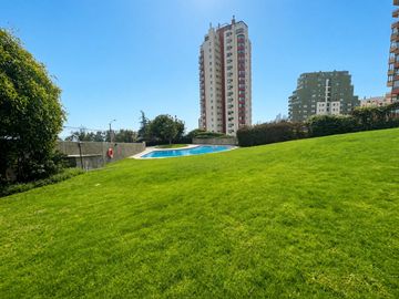 Departamento 3D/2B con terraza y vista despejada - Reñaca