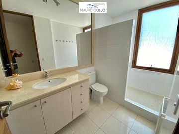 Primera Línea Penthouse A La Altura De La Calle