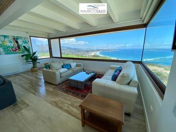 Primera Línea Penthouse A La Altura De La Calle
