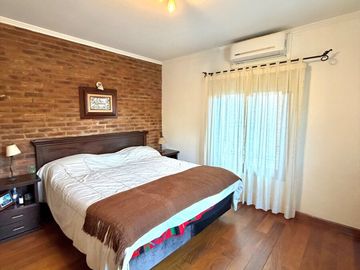 VENTA DE CASA 6 AMBIENTES-BARRANCAS DE SAN JOSÉ- GENERAL PACHECO