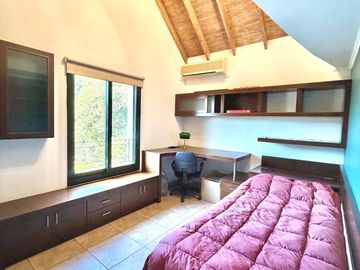 VENTA DE CASA 6 AMBIENTES-BARRANCAS DE SAN JOSÉ- GENERAL PACHECO