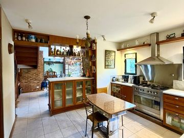 VENTA DE CASA 6 AMBIENTES-BARRANCAS DE SAN JOSÉ- GENERAL PACHECO