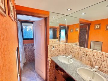 VENTA DE CASA 6 AMBIENTES-BARRANCAS DE SAN JOSÉ- GENERAL PACHECO