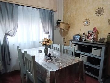 Departamentos / PH (3) a Reciclar en Ciudadela - Venta en Bloque