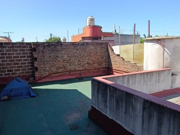 Departamentos / PH (3) a Reciclar en Ciudadela - Venta en Bloque