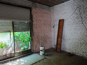 Departamentos / PH (3) a Reciclar en Ciudadela - Venta en Bloque