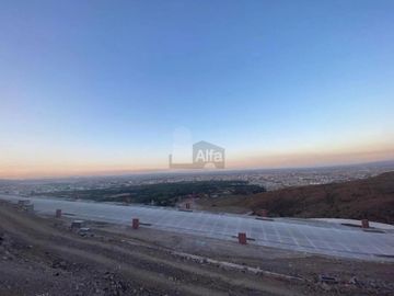 Terreno en Venta en Villalta 1ra Etapa, con proyecto arquitectónico y vista panorámica a la ciudad