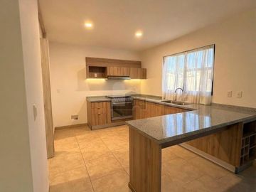 Casa en condominio en renta en Juriquilla, Querétaro, Querétaro