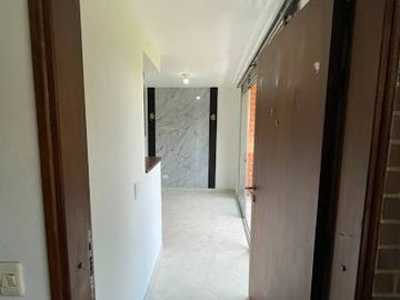 ARRIENDO de APARTAESTUDIO en MedellÃ­n