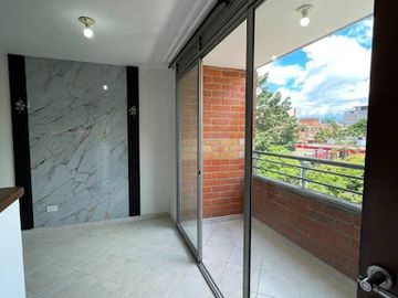 ARRIENDO de APARTAESTUDIO en MedellÃ­n