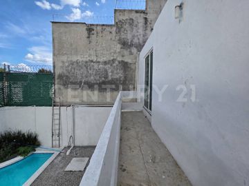 Venta de casa zona Prados Agua Azul