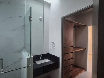 Casa en Renta en LA RESERVA PRIVADA RESIDENCIAL, Santiago
