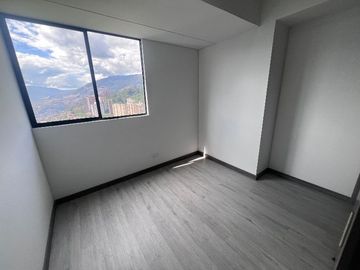 APARTAMENTO EN ARRIENDO UBICADO EN EL POBLADO SECTOR LAS PALMAS