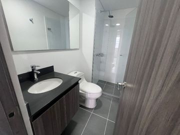 APARTAMENTO EN ARRIENDO UBICADO EN EL POBLADO SECTOR LAS PALMAS