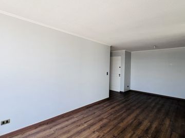 DEPARTAMENTO ARRIENDO 2 DORMITORIOS CON ESTACIONAMIENTO