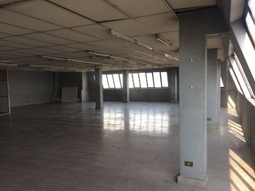 En Patronato Bodega 240 m2 Planta Libre