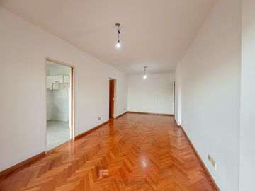 Dos ambientes en Torre con seguridad 24 hs - Sum y Parrillas