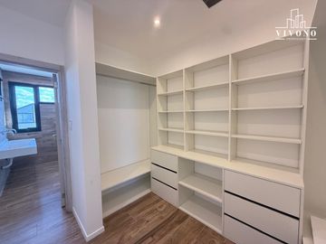 Casa en Venta en Puertos del Lago Barrio Araucarias - A estrenar