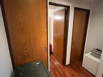 Excelente triplex 4 amb c/doble cochera y patio!!